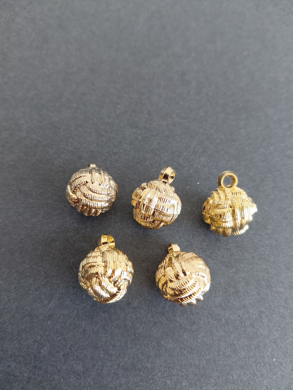 Vtg Gold Tone Twisted Rope Ball 5 Shank Buttons